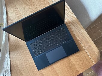 Asus Zenbook 14 oled - 2