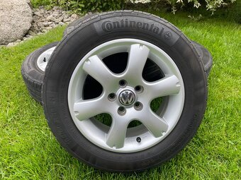 Prodám-Sadu Alu VW 5x100mm, ET43, R14,185/60R14 - 2
