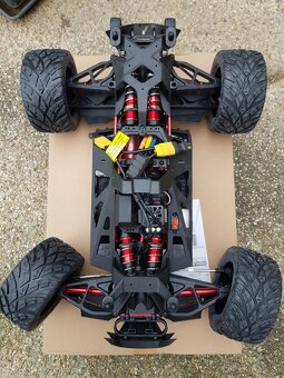 ARRMA fazon blx nová - 2