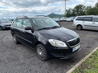 Skoda Fabia II facelift 2011 1.4 16V 63kw CR nova STK - 2