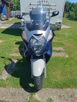 Honda FJS Silverwing - 2