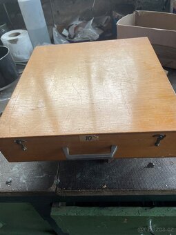 Zbírka elektronek - 2