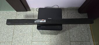 Soundbar Samsung HW-F550 černý - 2