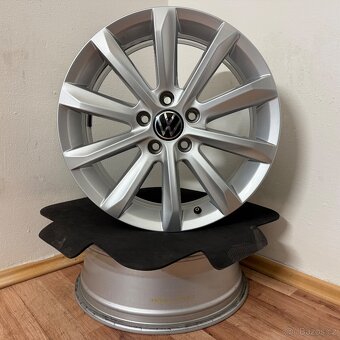 NOVÁ VW PASSAT B8 5x112 R17 ET41 6,5Jx17 57,1mm - 2