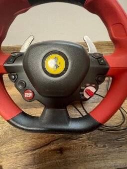 Herní volant s pedály - 2