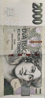 2000 Kč série V21. Velmi vzácná série. - 2