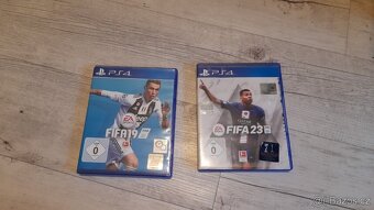 PS4 Sony Playstation 4 Fifa 16 a Fifa 19 - 2
