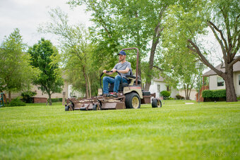 Profesionální sekačka Grasshopper 526V (záběr 132 cm) - 2