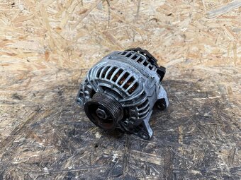 ALTERNÁTOR 2.5 TDI 0986044330 120A - 2