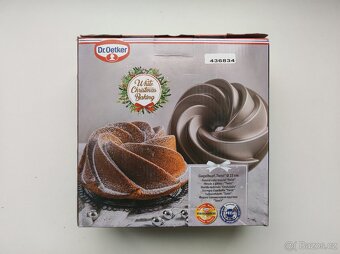 Forma na pečení Dr.Oetker TWIST - průměr 22 cm - 2