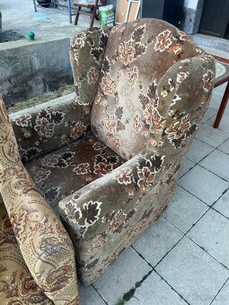 Prodám křeslo,,ušák" - 2