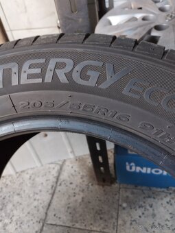 205/55/16 Hankook - 2
