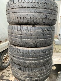 245/45/18 Kleber - 2