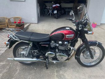 Triumph Bonneville T100 - 2