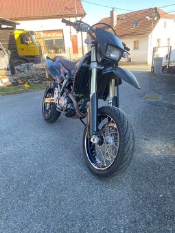 Suzuki DRZ 400 SM S - 2