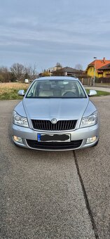 Škoda Octavia combi Elegance 2.0tdi 103kw DSG - 2