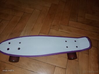 Prodám pennyboard za 300kč - 2