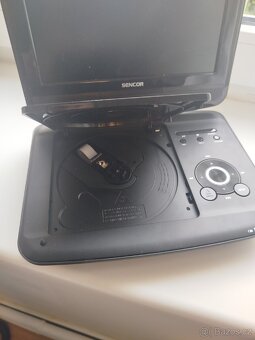 Přenosný DVD přehrávač s DVB-T SPV 7926T(Sencor) - 2