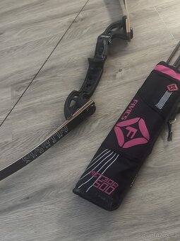 Kompaktní luk JAGUAR ELITE od Martin Archery - 2