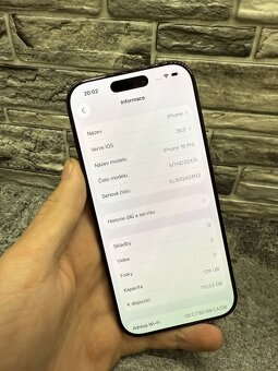 iPhone 16 Pro 128GB Black Titanium - 2