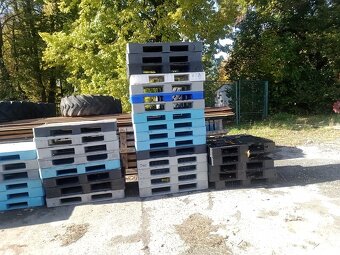 Prodám PLASTOVÉ PALETY - 2