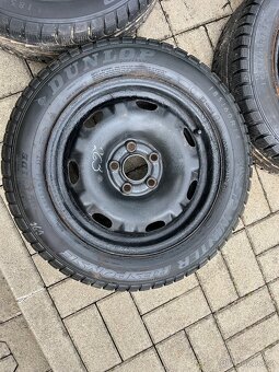 4x plechové disky 5x100 R14, zimní pneu - 2