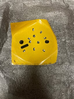 Originální Škoda logo/badge – 5J0 853 621 A AUL - 2