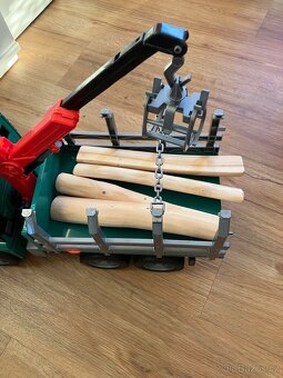 Bruder transportér dřeva - 2