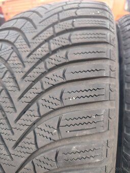 2 ks zimních pneu GITI 215/55 R16 - 2
