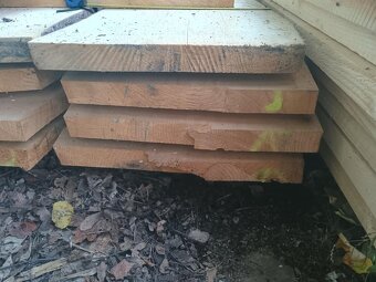 suché smrkové fošny 5cm 4,3m široké 50cm - 2