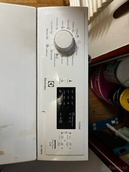 Pračka Electrolux vrchní plnění - 2