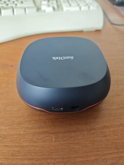 Externí SSD SanDisk Desk Drive 8tb - nevyužitý - 2
