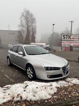 Alfa Romeo 159 sportwagon - 2