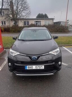 Toyota RAV4 Hybrid - 2