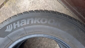 2ks zimní pneu 215/70 r16 - 2