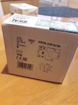 Proudový chránič s jištičem - 2