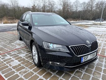 Škoda Superb kombi 8/2018 DGS kůže - 2