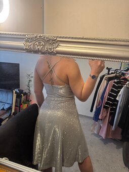 Stříbrné třpytivé šaty S - 2