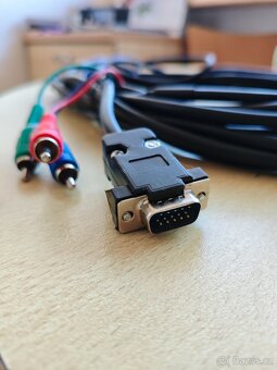 Prodám kabel VGA - chinch - 2