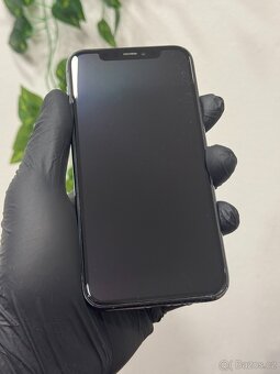 iPhone 11 Pro 256GB zelený - 2