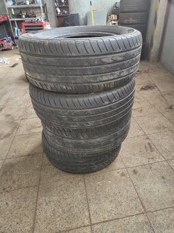 Pneu 225/55 R16 Points - 2