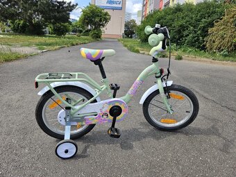 Prodám dětské 16"kolo (dívčí). - 2