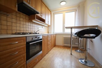 Pronájem bytu 3+1 62 m², Okrouhlá, Bohunice, lodžie, sklep - 2