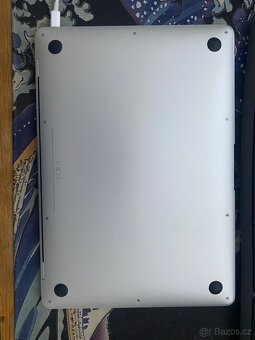 Prodám MacBook Air M1 (2020) - 2