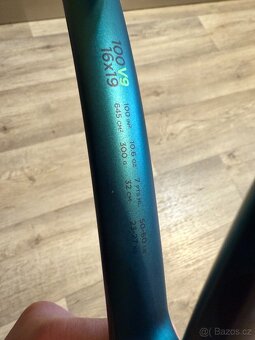 Wilson blade v9 100 - 2
