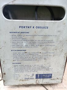 Prodám auto nabíječku - 2