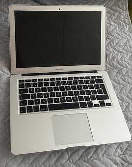 Macbook Air 13” (A1466) + Apple Magic Mouse (2021) - 2