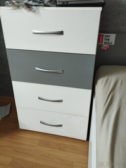 Komody - 2