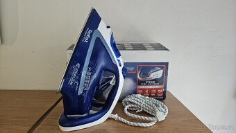 Žehlička Tefal Easygliss 2 FV5735E0 modrá
- 2