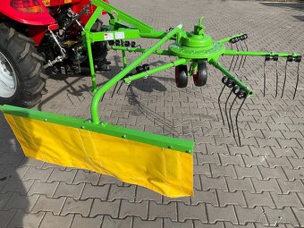 nahrabovačka - obracečka na seno CR-250 250 cm záběr - 2